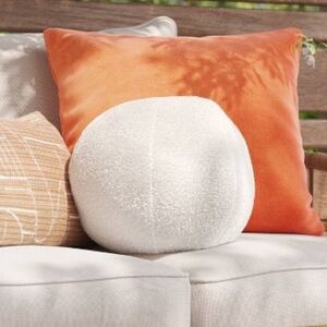 NEW Threshold 11" Cream Textural Woven Sphere Round Throw Pillow